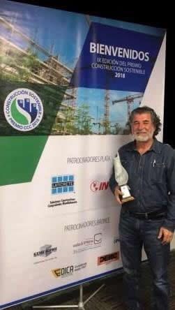 Premio Construcción Sostentable, Trayectoria Profesional Ibo Bonilla